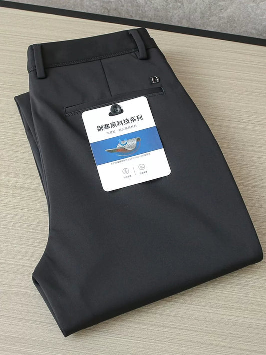 利郎！原价1899！飒级系列！御寒黑科技！暖烘烘！高端面料！余单丝滑！超舒服 高垂 品      牌 男秋冬季款百搭直筒剪标休闲商务男裤细腿面料 专柜男裤男秋季      季节时尚弹力直筒裤！裤业泰斗！大公司一级品控！颜色太帅了！      超级显年轻！      清爽有型显年轻！经典款！显年轻5岁不止！❤️品质保证！！！❤️专柜品质！！！❤️售后无忧！！！
尺码: 29+30+31+32+33+34+35+36+38+40+42码 品质不多说！ 裤业泰斗级别公司出      品！老      的朋友们都懂！      这里只看款式！ 质量问题完全不      考虑！      ——因为真的没必要！！！      款式      满意，      有自己的尺码就直接带走！！      收到有任何不满意、不合适、不喜欢，      都可以退换      ——干脆！利落！不拖      带！      商场      你花大      百买一件，      这里同样品质，买      身！